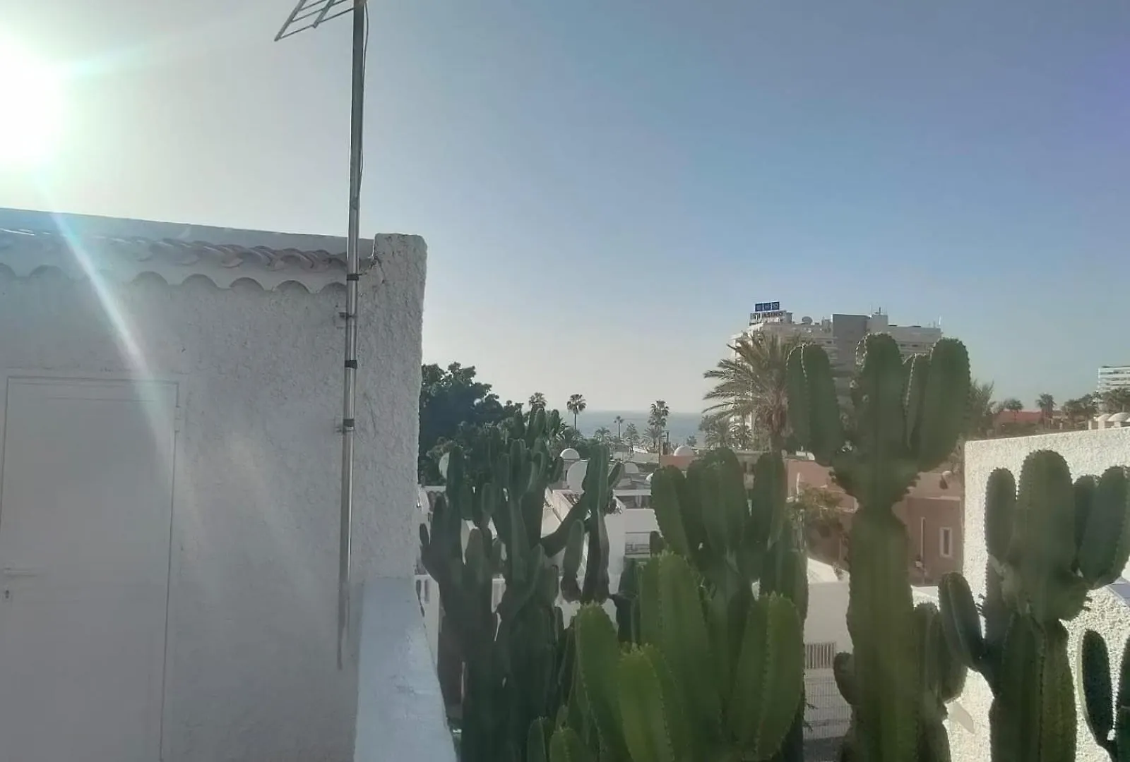 Quiet Duplex Close To The Beach Playa de las Américas