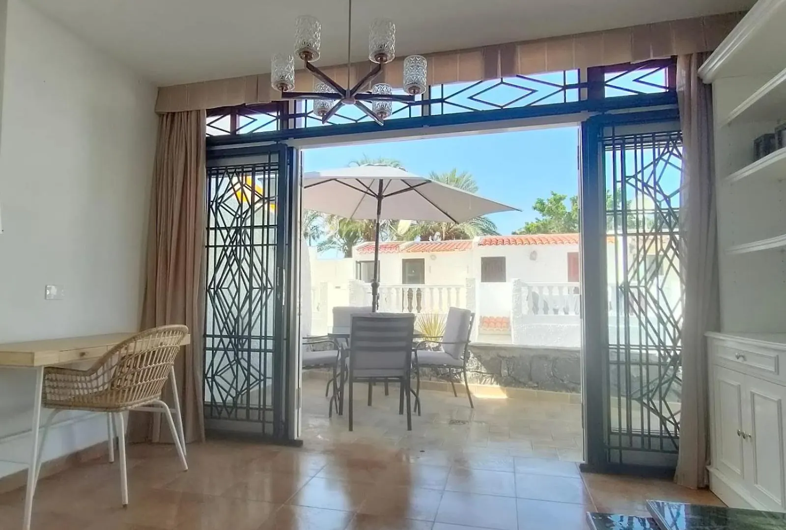 Quiet Duplex Close To The Beach Playa de las Américas